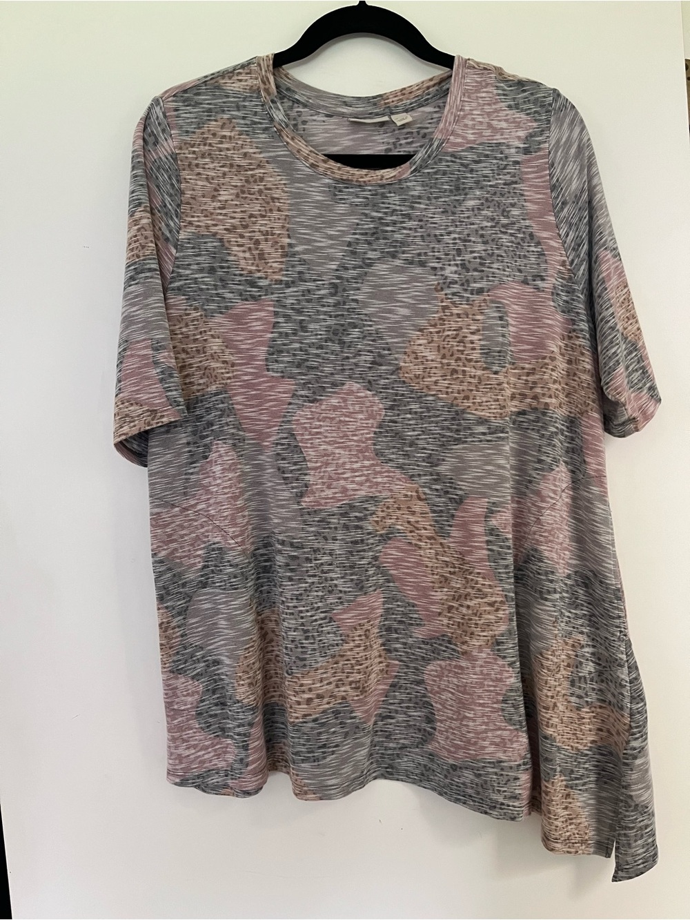 LOGO by Lori Goldstein Short-Sleeve Crewneck Tee in Pink, Gray & Tan.